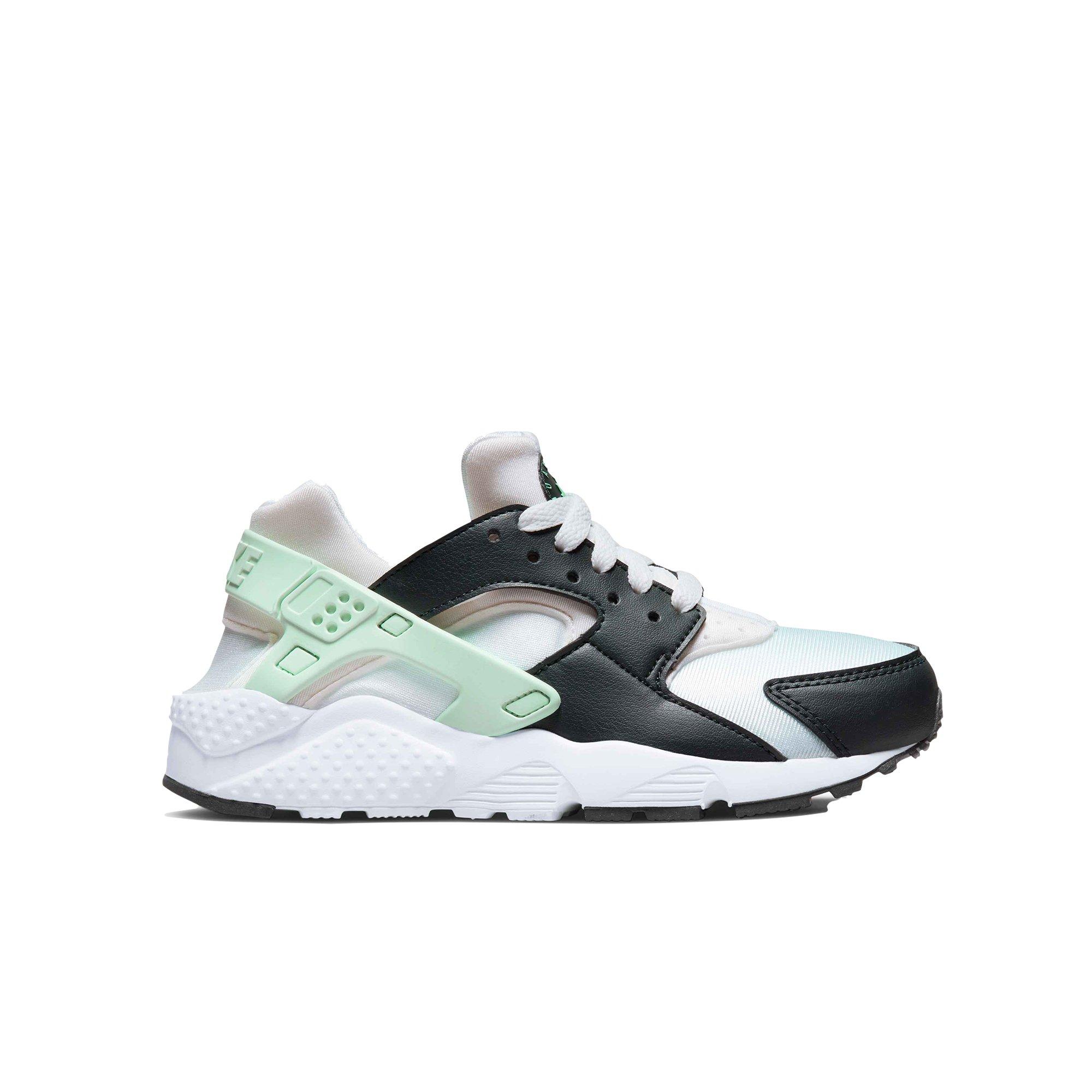 Nike huarache 2025 girls grade school